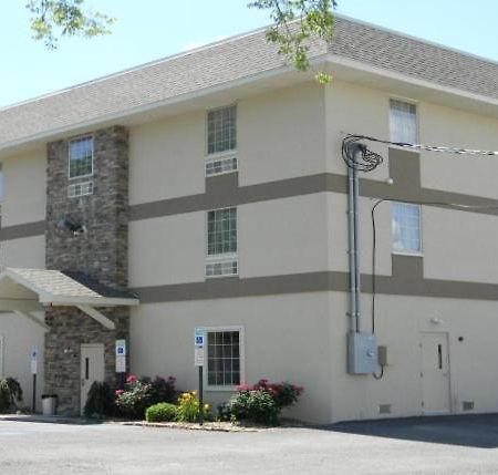 Gamble Farm Inn And Suites Jersey Shore Exteriér fotografie