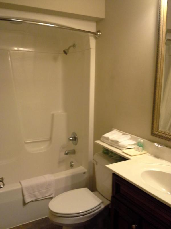 Gamble Farm Inn And Suites Jersey Shore Pokoj fotografie